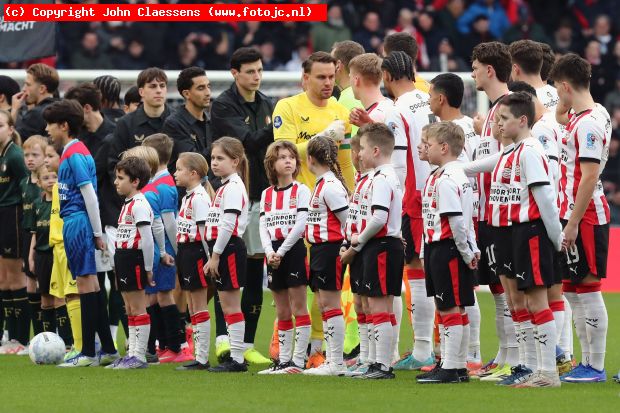 Mascot Hugo van der Lee 