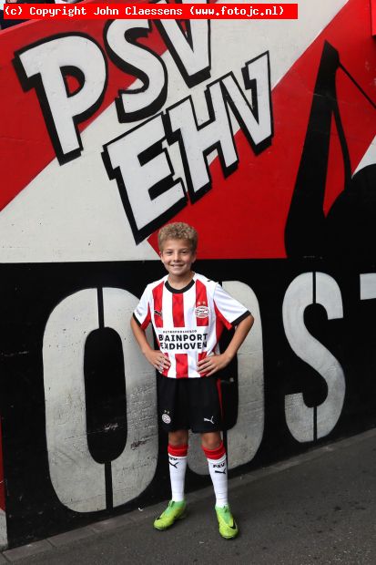 Mascotte Rafael Commandatore
