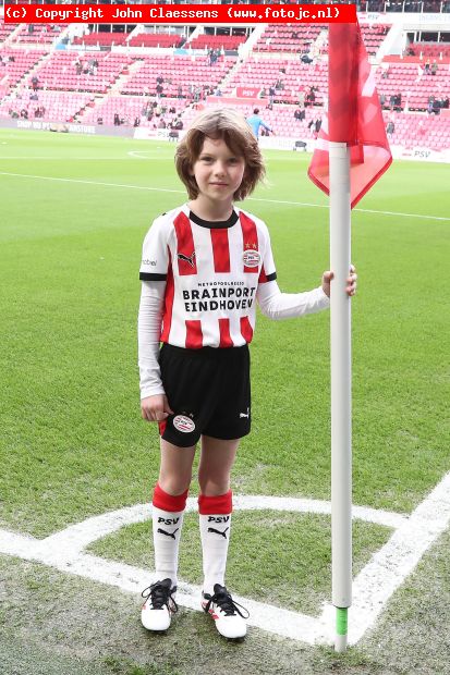 Mascotte Hugo van der Lee 