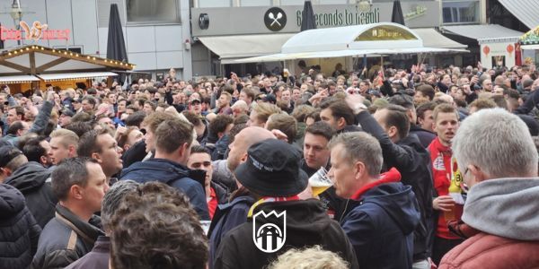 Voetbalfeest in Dortmund ondanks nederlaag